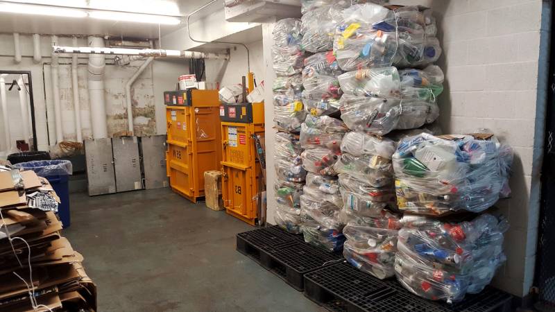 Quy định đổ và phân loại rác mỗi ngày tại nơi làm việc