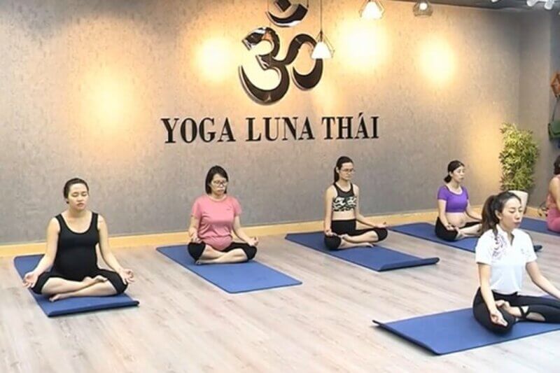Luna Thái có những video dạy Yoga dành riêng cho trẻ em và mẹ bầu