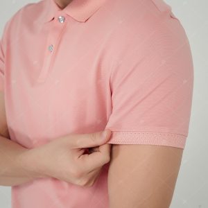 Mẫu áo đồng phục công ty polo hồng cổ dệt hồng hiện đại