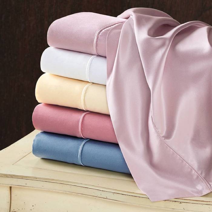 Lựa chọn chất liệu vải mịn màng, nhẹ nhàng phù hợp với phụ nữ trung niên