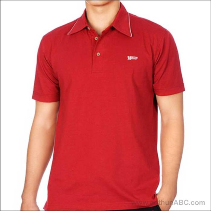 Áo đồng phục công ty màu đỏ tượng trưng cho sức mạnh, lòng nhiệt huyết