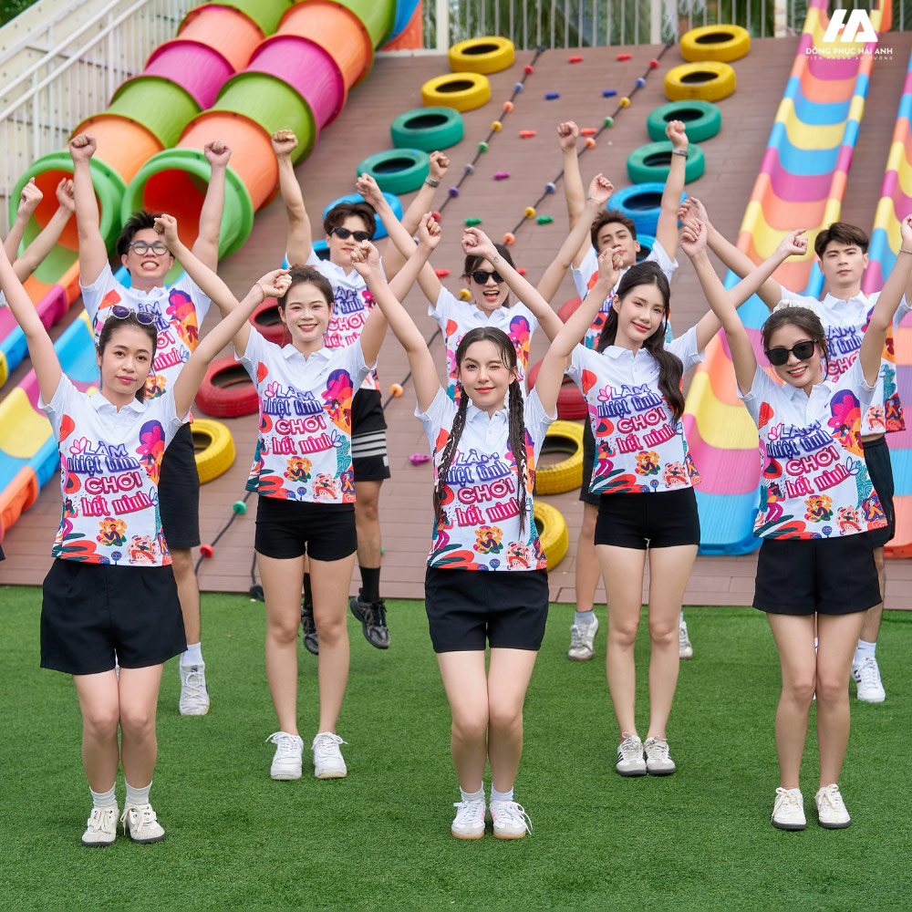 mẫu áo phông nhóm đi biển làm nhiệt tình chơi hết mình