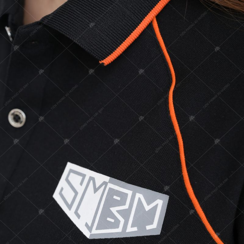 Trang phuc áo polo nhân viên công ty SMBM