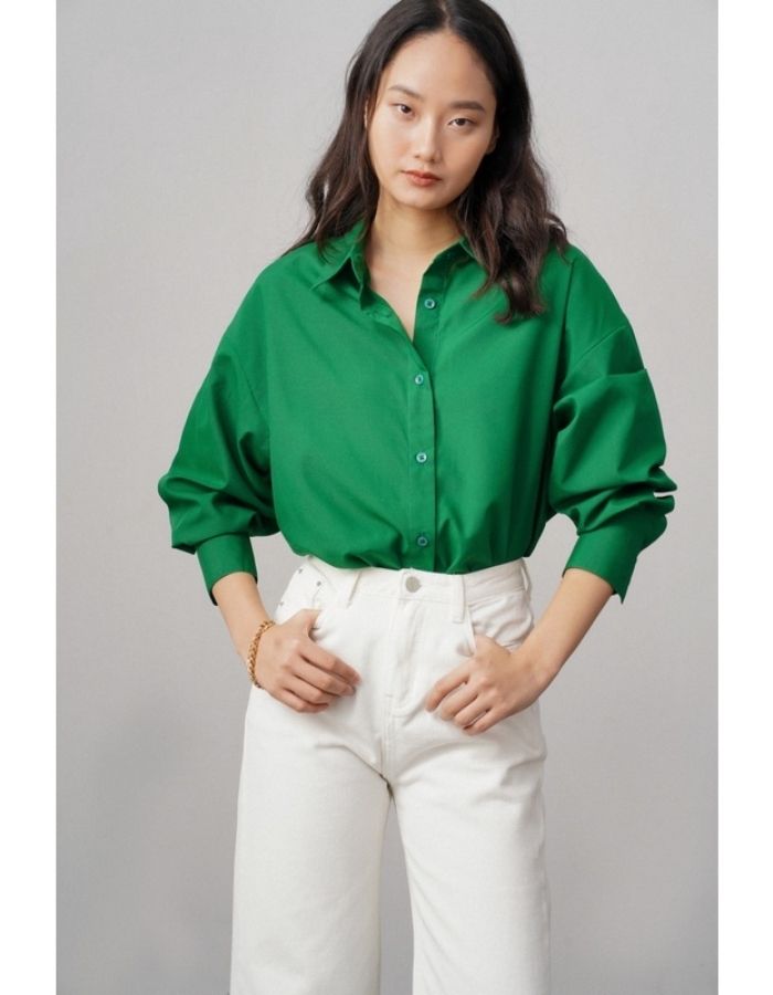 Top 10 mẫu áo sơ mi nam màu xanh lá cây cực chất cho phái mạnh