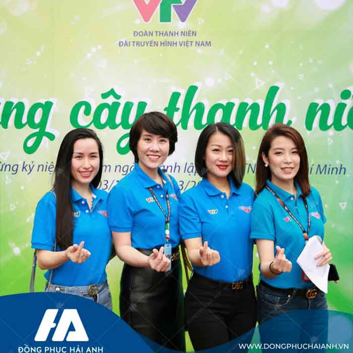 Mẫu áo thun màu xanh song hành cùng đoàn thanh niên Việt Nam