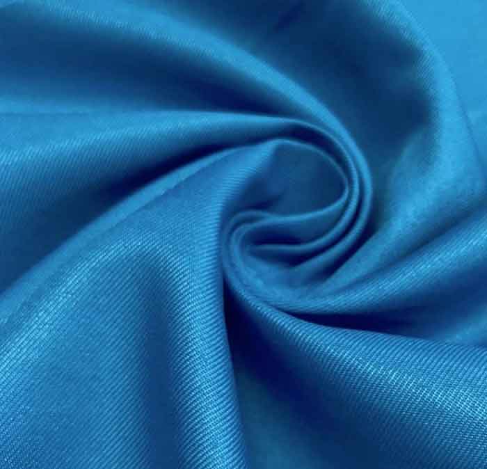 Polyester loại vải mềm mại với khả năng giữ nhiệt tốt