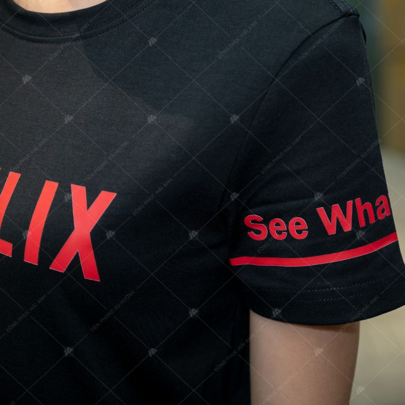 Áo thun cổ tròn đồng phục doanh nghiệp Netflix màu đen