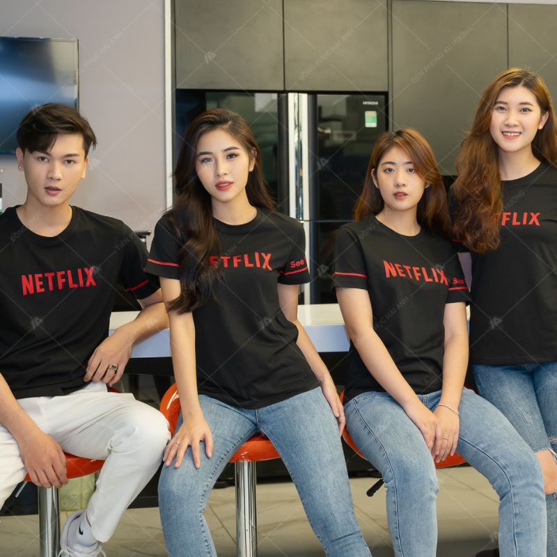 Áo thun cổ tròn đồng phục doanh nghiệp Netflix màu đen
