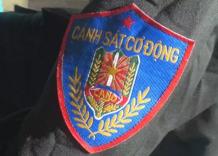 Phù hiệu cảnh sát cơ động Việt Nam