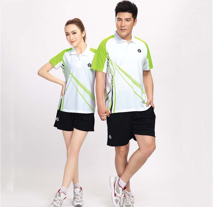 Thời trang Saigon Uniform tạo dấu ấn riêng khi phối màu xanh lá và trắng trong chiếc áo đồng phục polo 
