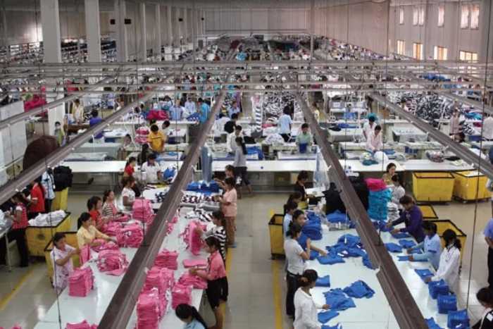 Xưởng may thời trang Phú Quý quy mô rộng