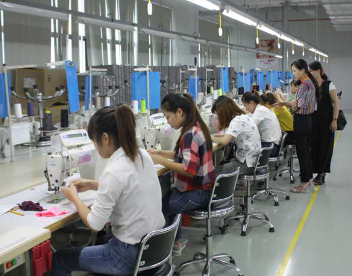Xưởng may đồng phục công sở phong cách Hàn Quốc Thiên Phúc