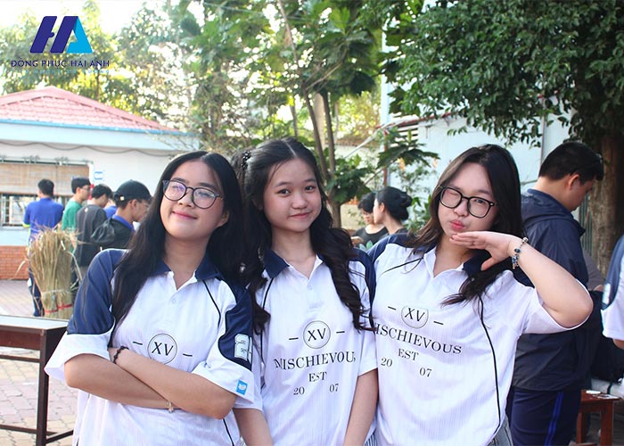 Năng động và cá tính với các mẫu áo nhóm trường Nguyễn Công Trứ