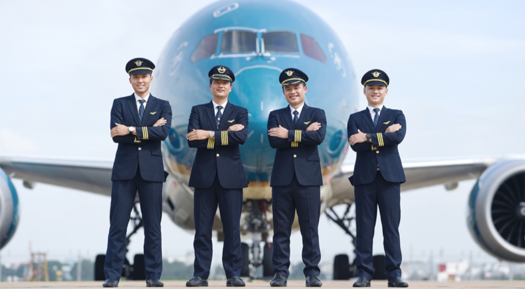 Đồng phục Vietnam Airlines dành cho phi công