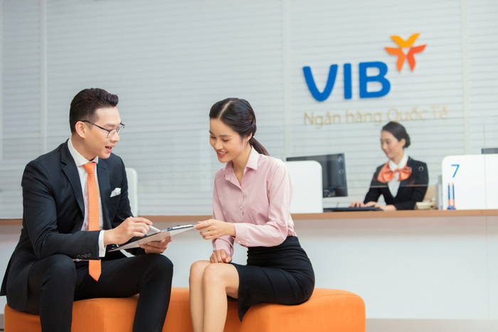 Đồng phục VIB có thiết kế đơn giản nhưng tinh tế và sang trọng