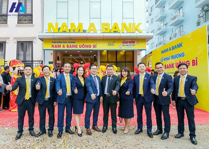 Thiết kế quần âu - chân váy đồng phục của nhân viên Nam Á Bank 