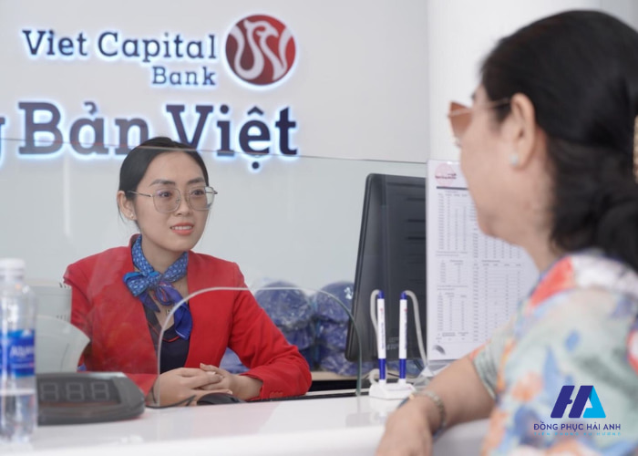 Đồng phục ngân hàng Bản Việt giúp tăng khả năng nhận diện thương hiệu