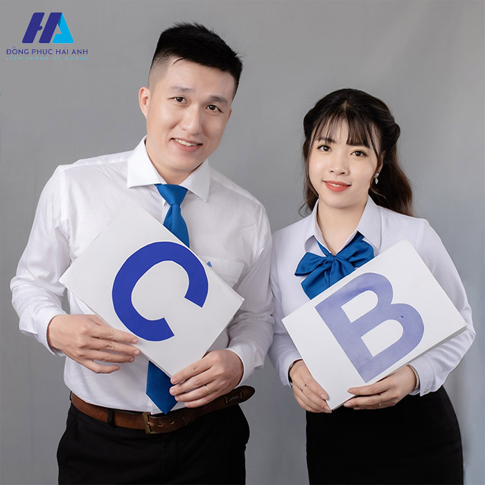 Phụ kiện cà và nơ cổ của bộ đồng phục nhân viên CB Bank