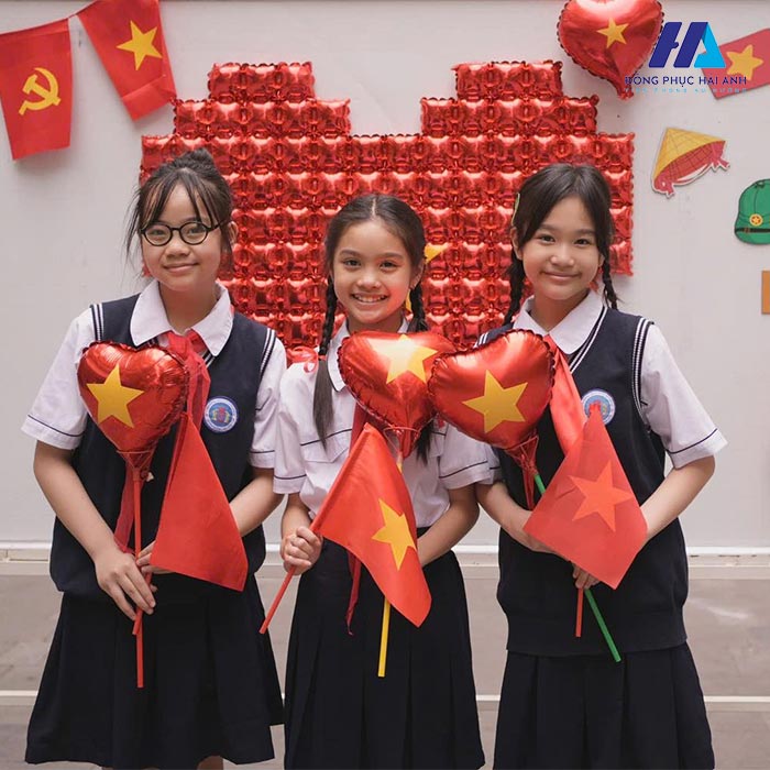 Đồng phục trường Ngô Sĩ Liên đẹp mắt và chuyên nghiệp không khác gì đồng phục của các trường quốc tế
