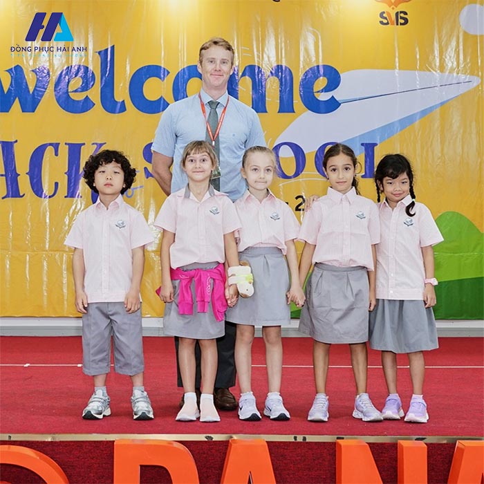 Mẫu đồng phục học sinh nữ trường tiểu học quốc tế