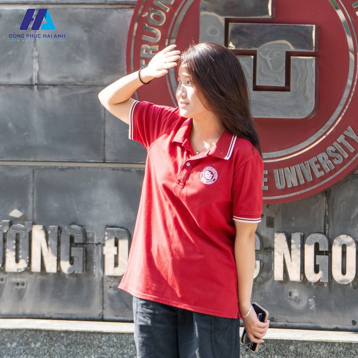 Áo đồng phục đại học ngoại thương toát lên vẻ trẻ trung và năng động