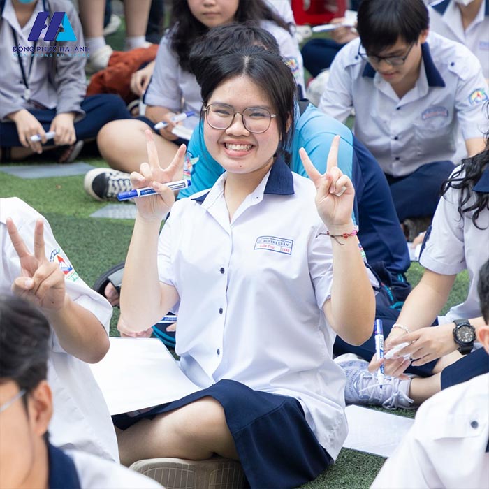 Áo sơ mi đồng phục đồng phục Bùi Thị Xuân form basi trang nhã, thanh lịch