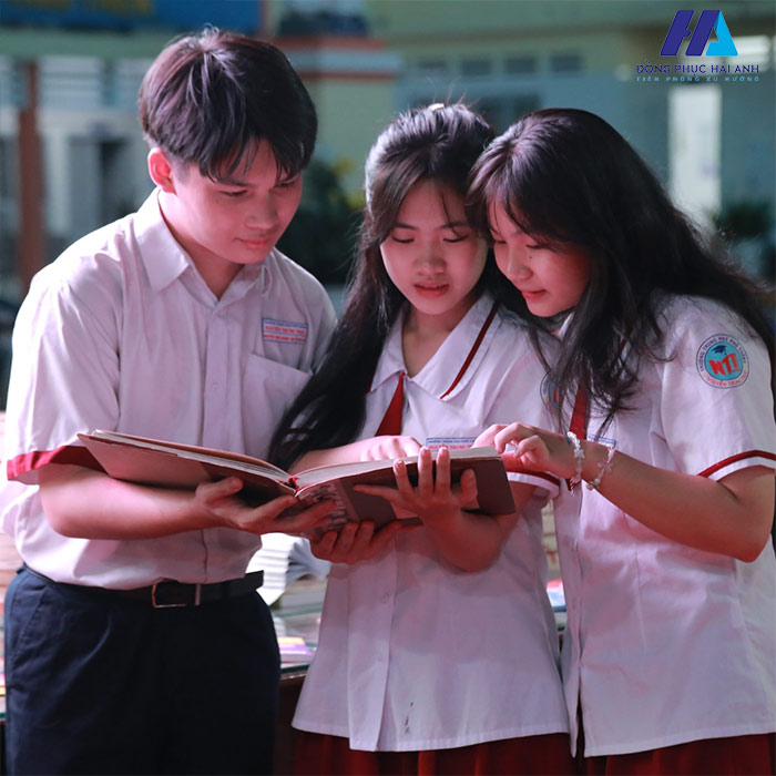 Khám phá mẫu đồng phục trường Nguyễn Trung Trực