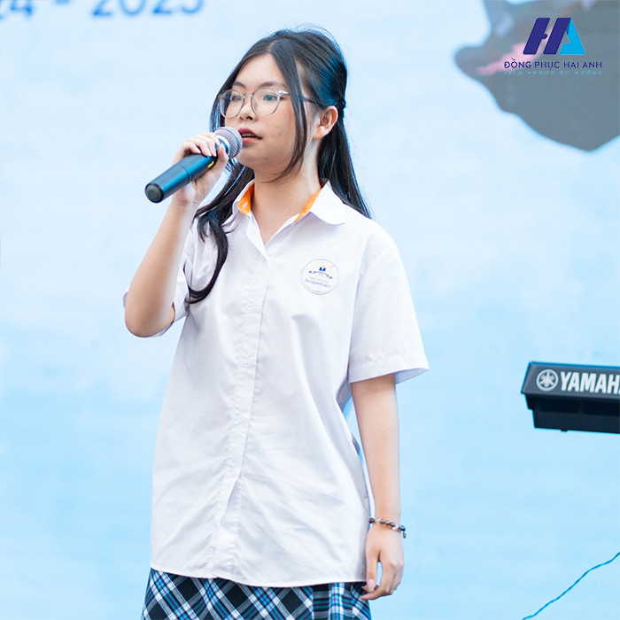 Set đồng phục Tạ Quang Bửu cho học sinh nam nữ cho cấp trung học phổ thông