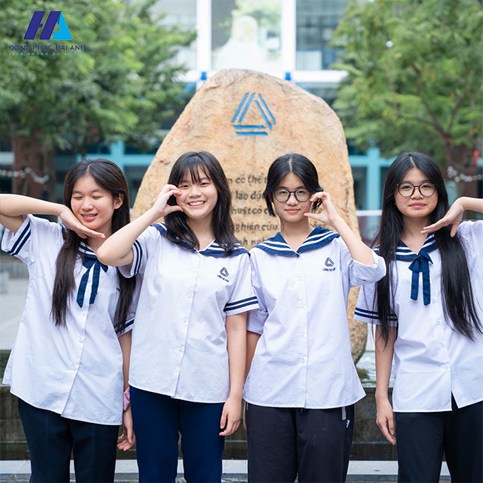 Logo trường Lương Thế Vinh mang nhiều ý nghĩa