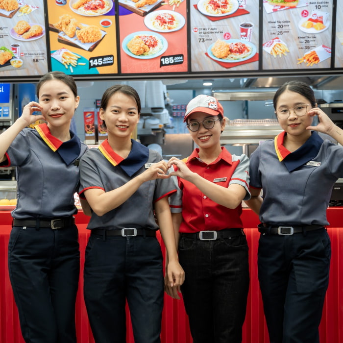 Mẫu đồng phục Jollibee có gì độc đáo và thú vị?