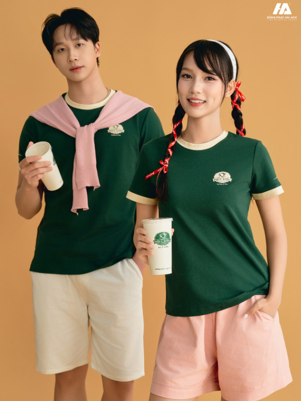 áo đồng phục công ty ultimate cổ tròn màu xanh iris phối màu kem chesse