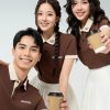Áo đồng phục công ty Ultimate màu nâu phối màu be