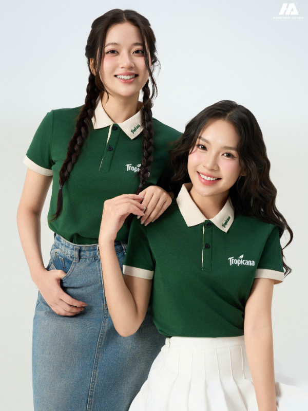 Áo đồng phục công ty Ultimate màu xanh iris phối màu be